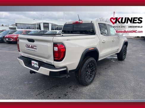 New 2026 GMC Canyon Elevation image 3