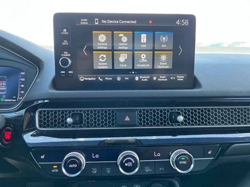 Used 2023 Honda Civic Touring image 8
