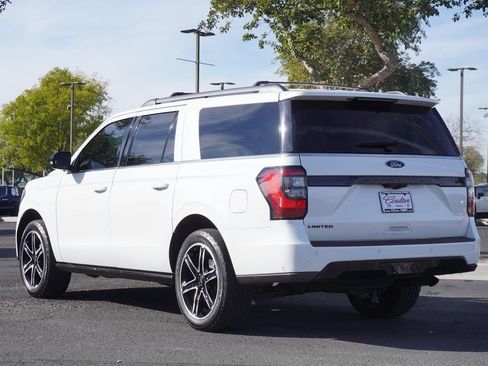 Used 2021 Ford Expedition Max Limited image 3