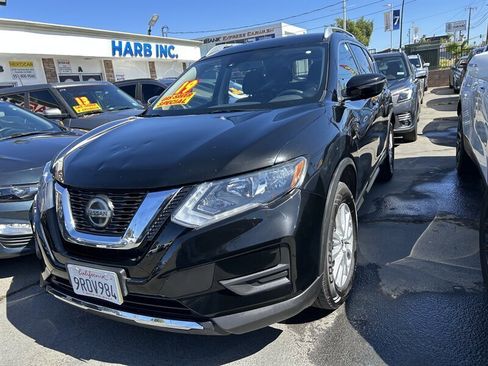 Used 2019 Nissan Rogue SV image 39