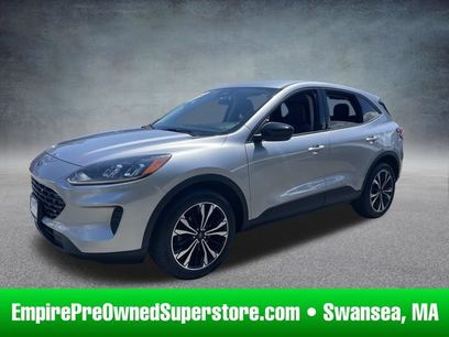 Used 2022 Ford Escape SE w/ SE Sport Appearance Package