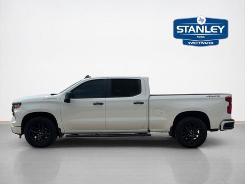 Used 2024 Chevrolet Silverado 1500 Custom AWD/4WD image 4