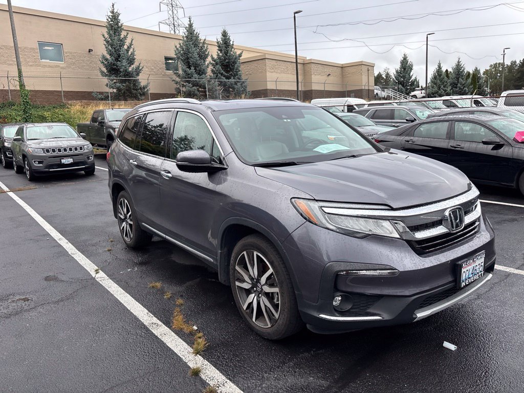 Used 2022 Honda Pilot Touring image 3