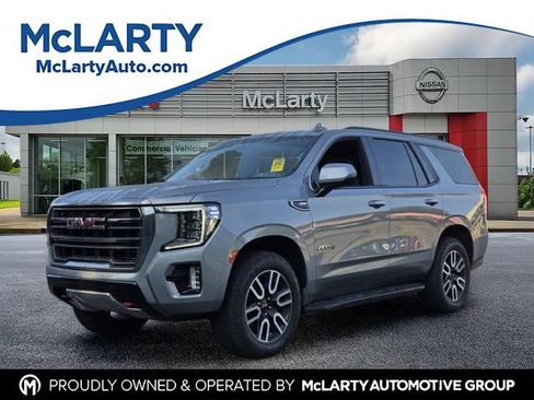 Used 2023 GMC Yukon AT4 AWD/4WD image 1