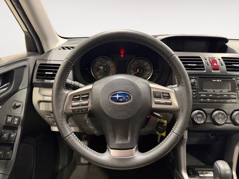 Used 2015 Subaru Forester 2.5i Limited w/ Popular Package #2 AWD/4WD image 13