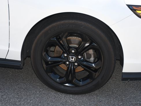 Used 2025 Honda Accord SE image 22