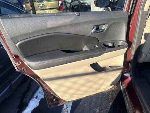 Used 2016 Honda Pilot Elite image 24