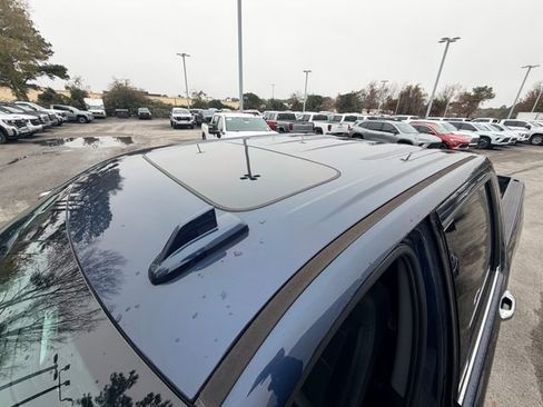 Used 2020 Chevrolet Silverado 2500 LTZ w/ LTZ Premium Package image 10