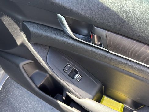 Certified 2019 Honda Accord EX-L image 33