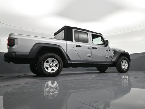 Used 2020 Jeep Gladiator Sport w/ Quick Order Package 24S AWD/4WD image 26