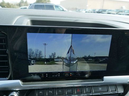 New 2026 GMC Sierra 1500 SLT w/ SLT Premium Plus Package image 26