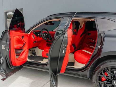 Used 2023 Aston Martin DBX 707 AWD/4WD image 49