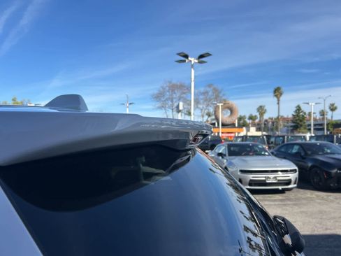 Used 2019 Jeep Grand Cherokee Summit image 15