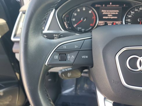 Used 2022 Audi Q5 2.0T Premium w/ Convenience Package image 29