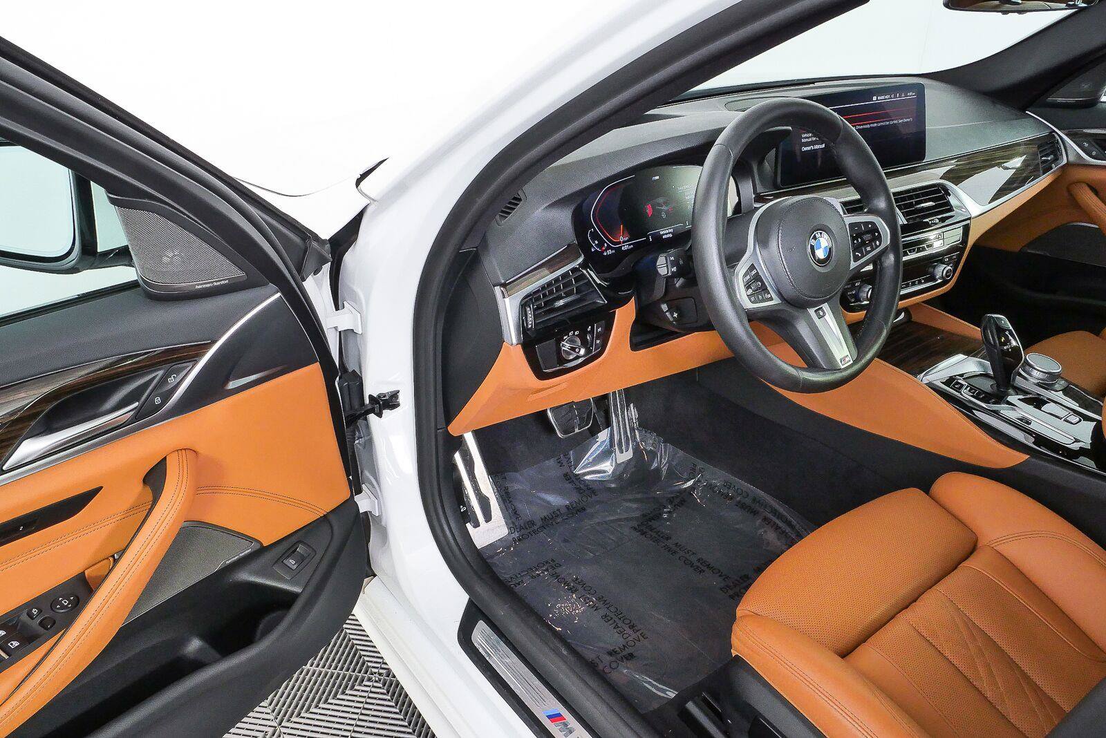 Used 2021 BMW 540i xDrive AWD/4WD image 8