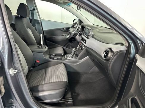 Used 2019 Hyundai Kona SEL image 28