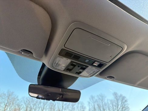 Certified 2024 Honda Odyssey Elite image 14