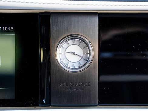 Used 2022 Rolls-Royce Ghost Black Badge AWD/4WD image 36