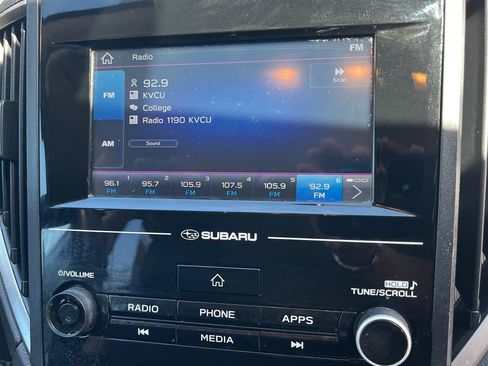 Used 2023 Subaru Crosstrek 2.0i image 12