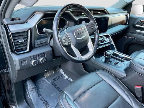 Used 2023 GMC Sierra 1500 Denali w/ Technology Package image 9