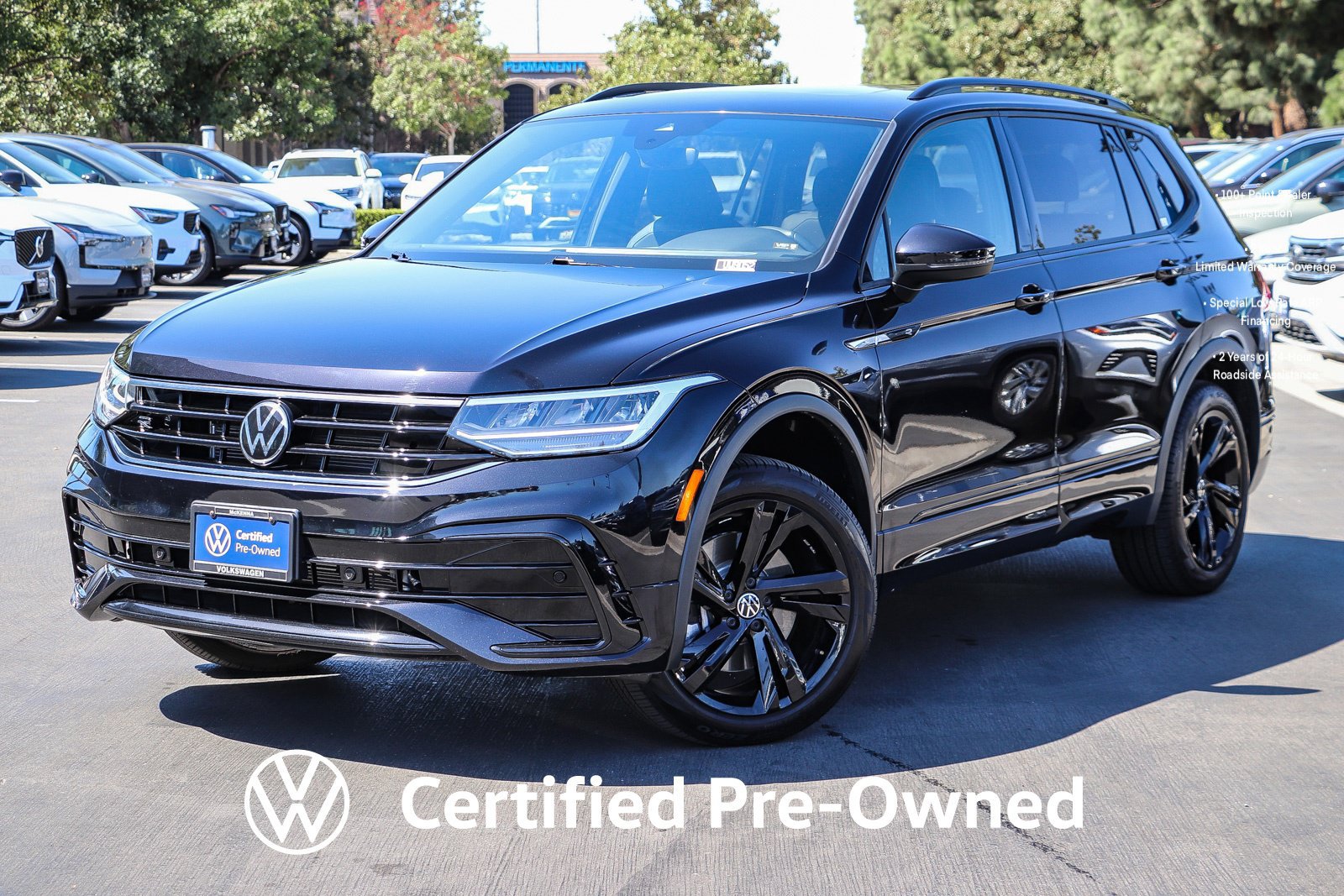 Used 2023 Volkswagen Tiguan SE R-Line FWD image 1