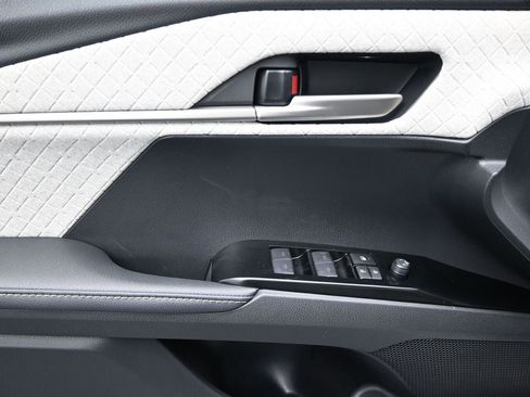 New 2026 Toyota Camry XLE image 19