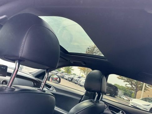 Used 2019 Kia Stinger GT2 RWD image 11