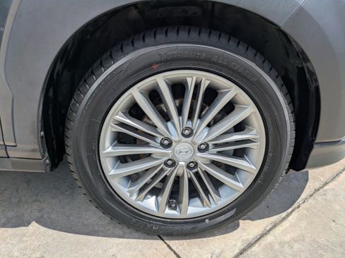Used 2020 Hyundai Kona SEL Plus FWD image 9