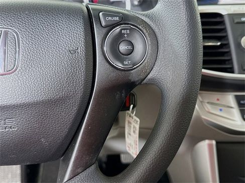 Used 2015 Honda Accord LX image 14