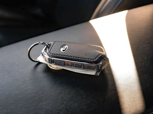 Used 2021 Kia Stinger GT-Line image 64