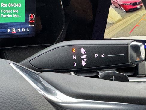 Certified 2025 Chevrolet Equinox LT image 19