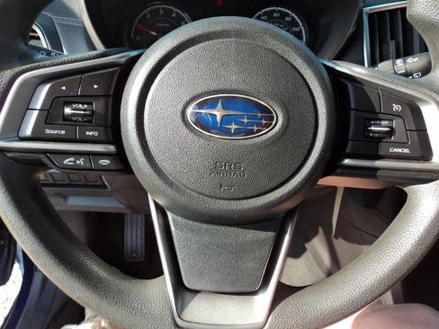 Used 2018 Subaru Impreza 2.0i Premium w/ Popular Package #2 AWD/4WD image 10