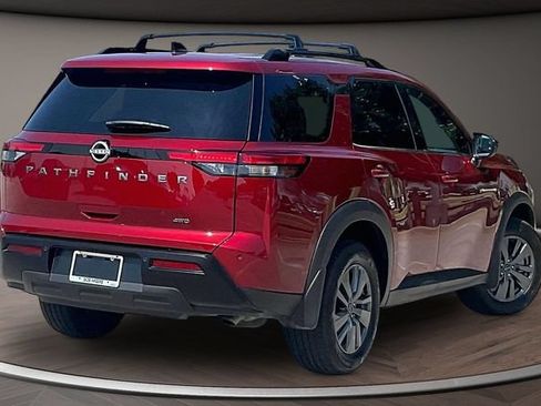 Certified 2026 Nissan Pathfinder SV AWD/4WD image 2