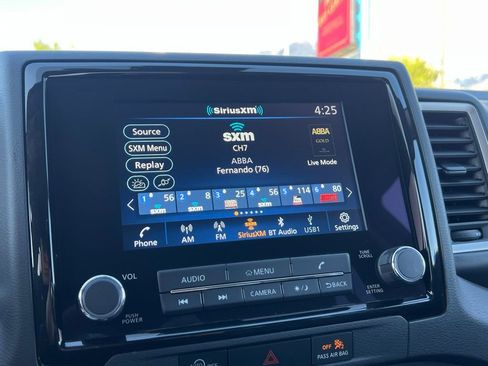 Used 2024 Nissan Frontier SV w/ Technology Package AWD/4WD image 31