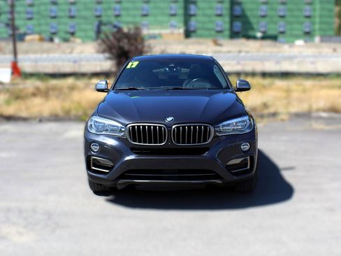 Used 2017 BMW X6 xDrive50i image 2