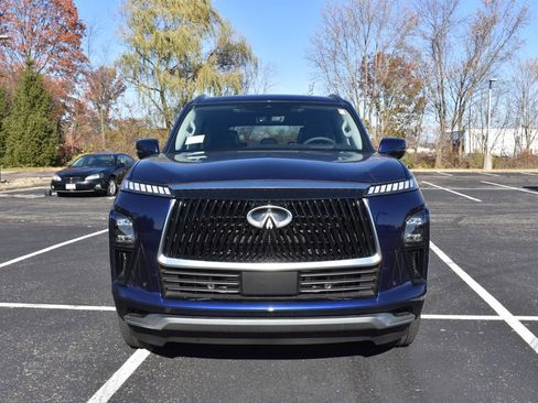 New 2025 INFINITI QX80 Luxe image 8
