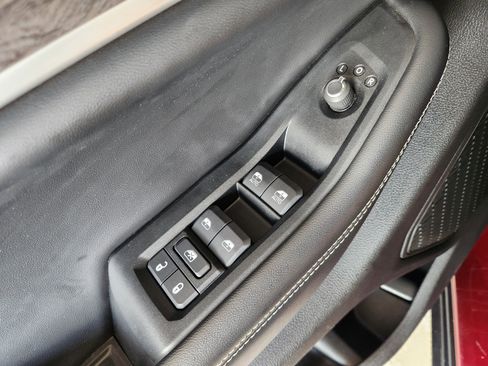 Used 2023 Jeep Grand Cherokee L Limited image 25