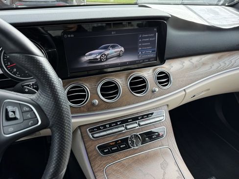 Certified 2018 Mercedes-Benz E 300 image 21