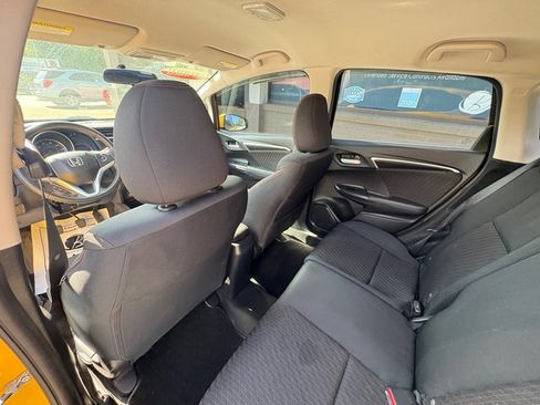 Used 2018 Honda Fit Sport image 17