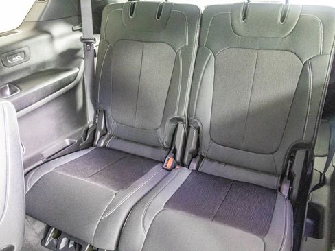 New 2025 Jeep Grand Cherokee L Laredo w/ Luxury Tech Group I image 29