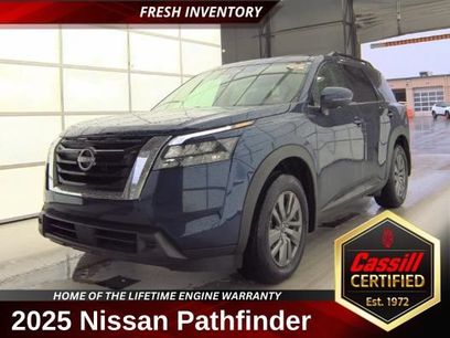 Used 2025 Nissan Pathfinder SV w/ SV Premium Package