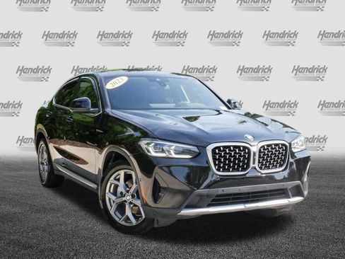 Used 2023 BMW X4 xDrive30i w/ Parking Assistance Package AWD/4WD image 2