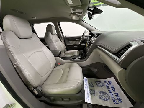 Used 2017 GMC Acadia Limited SLT image 30