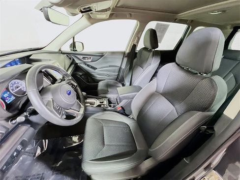 Used 2020 Subaru Forester Premium image 19