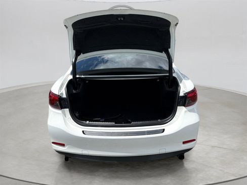 Used 2017 MAZDA MAZDA6 Grand Touring image 9