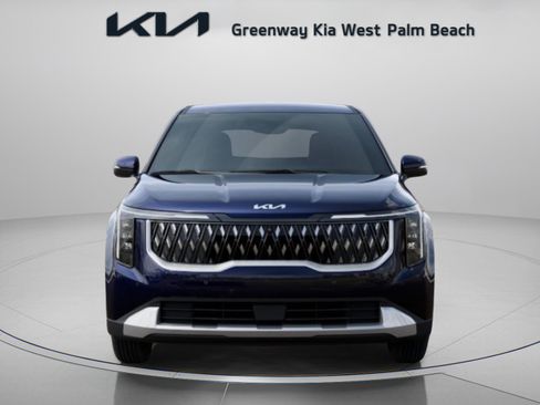 New 2026 Kia Carnival FWD image 2