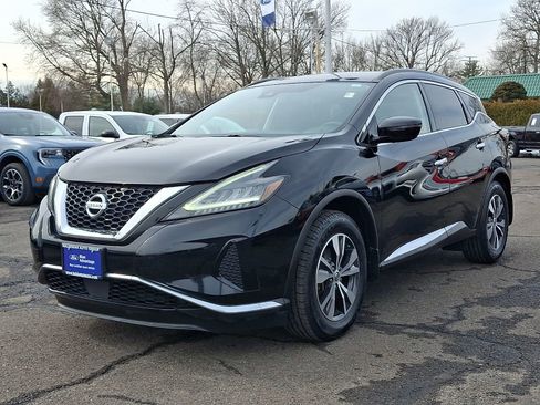Used 2020 Nissan Murano SV image 3