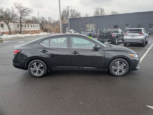 Used 2023 Nissan Sentra SV image 4