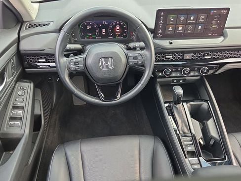 Used 2023 Honda Accord EX-L image 13