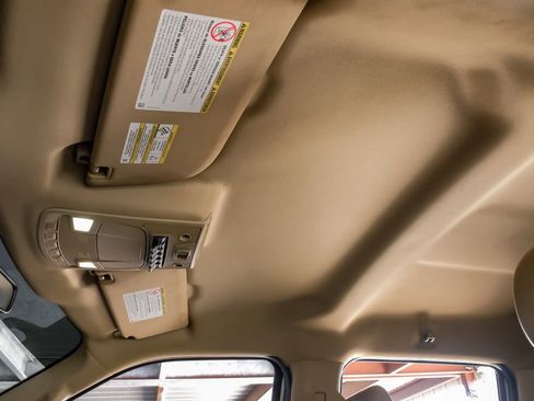 Used 2019 Ford F250 Lariat w/ Lariat Value Package image 28